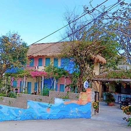 Hotel Confetti House à Quy Nhơn Extérieur photo