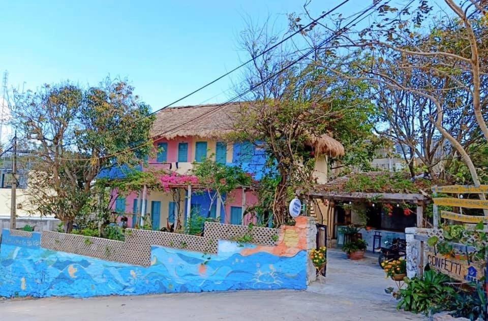 Hotel Confetti House à Quy Nhơn Extérieur photo